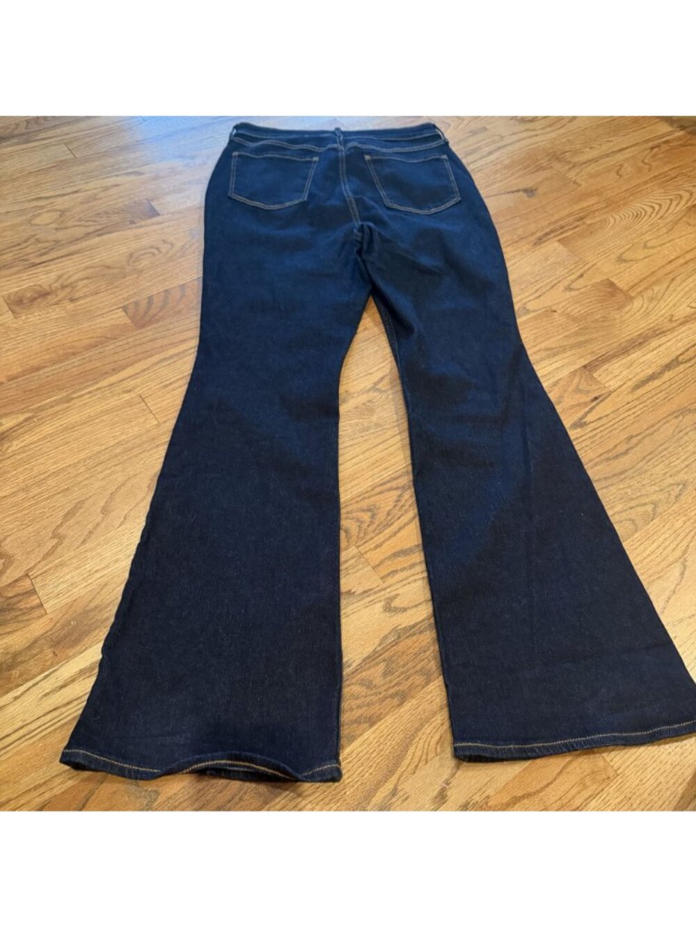 Old Navy Higher High Rise Flare Size 12 Jeans - Picture 9 of 10